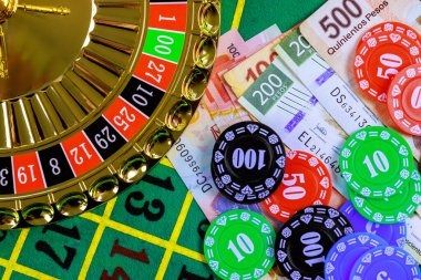 freespin mobile app interface showing Aviator and Sweet Bonanza slot games